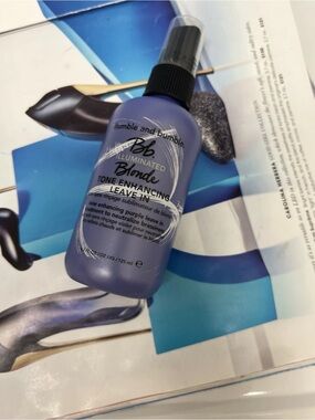 Bumble and Illuminated Blonde Tone Enhancing Leave-in Treatment Spray 4.2 oz